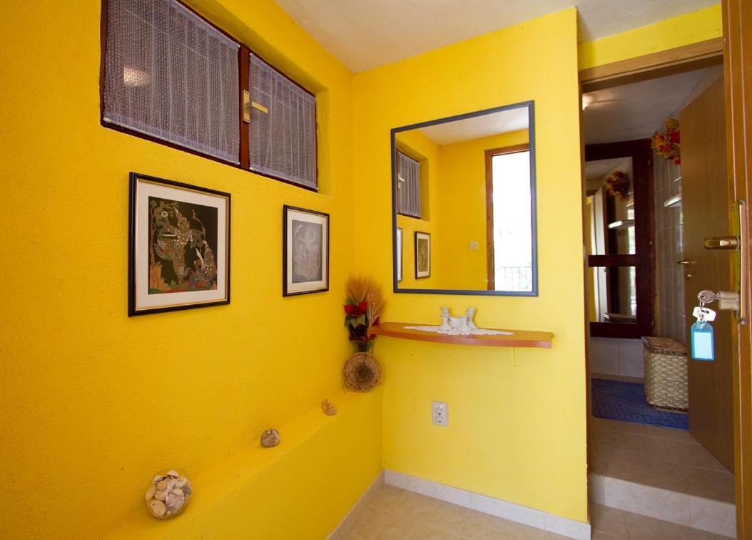 וויס Apartments Pol Murvu מראה חיצוני תמונה
