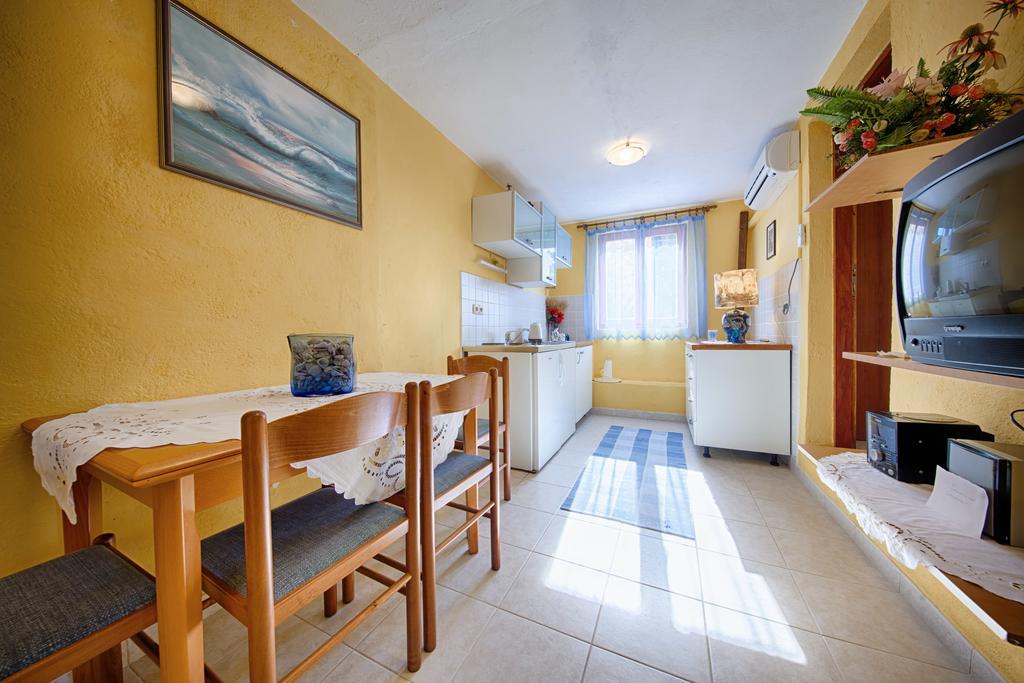 וויס Apartments Pol Murvu מראה חיצוני תמונה